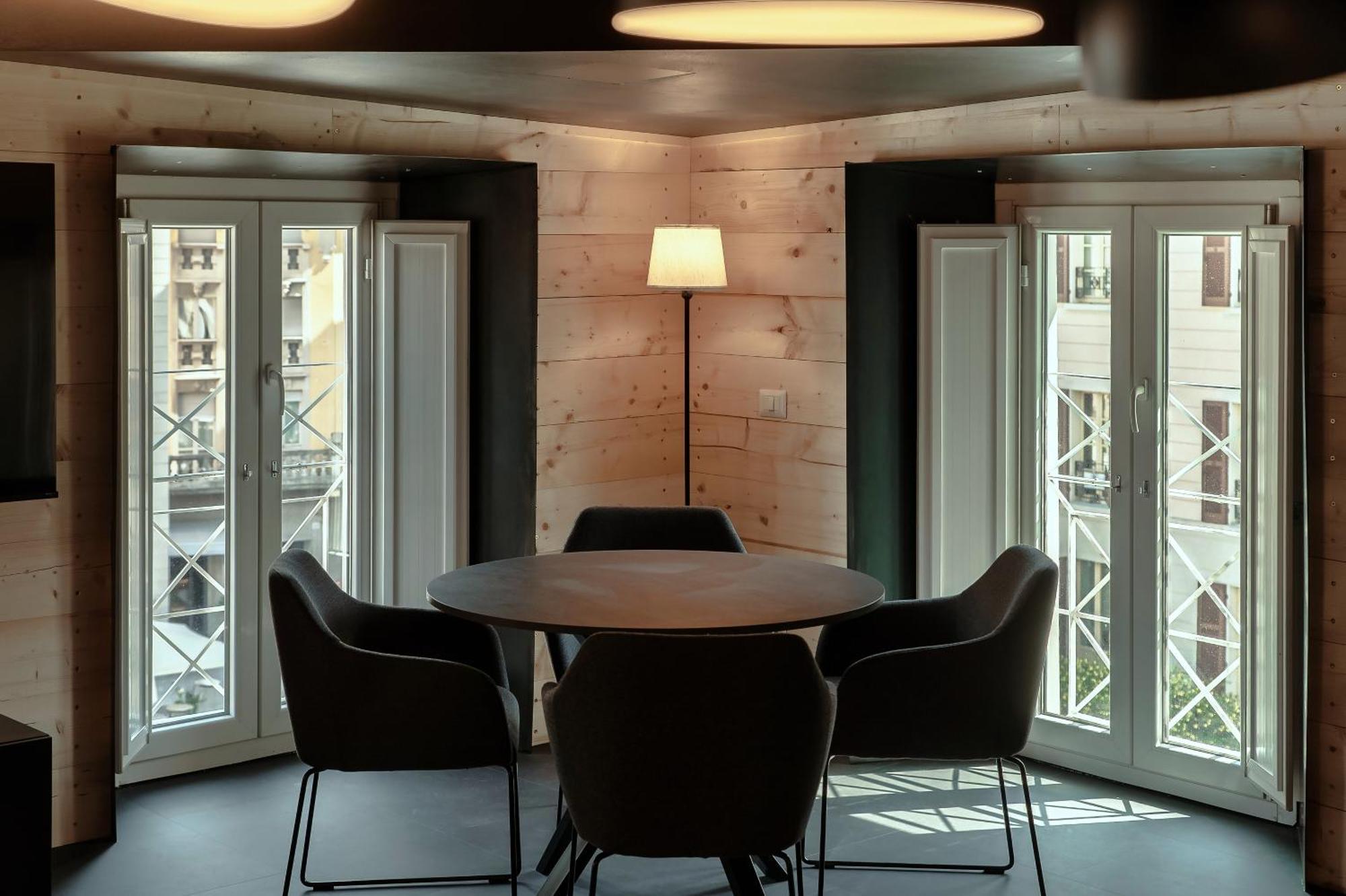 Appartement Fitzgerald Building - The House Of Travelers à Côme Chambre photo
