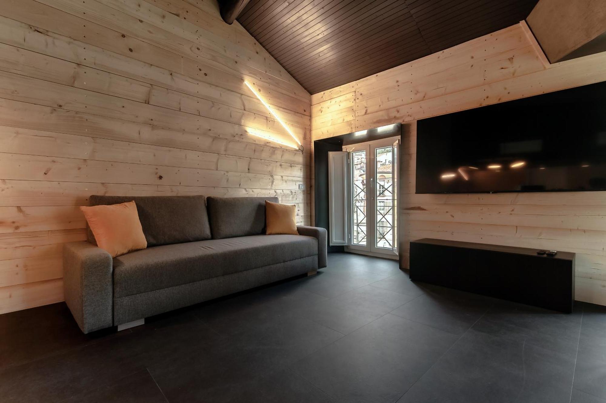 Appartement Fitzgerald Building - The House Of Travelers à Côme Chambre photo
